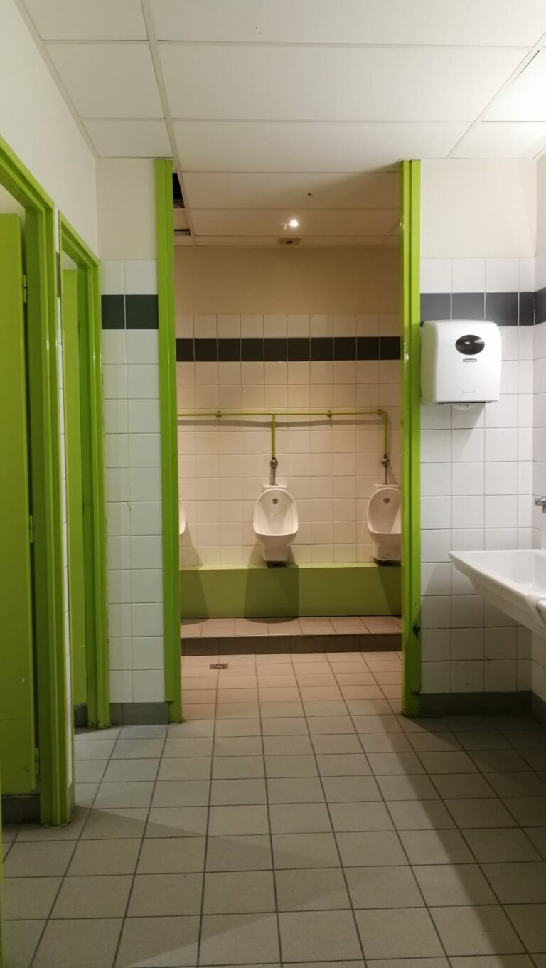 location décor lieu tournage classe