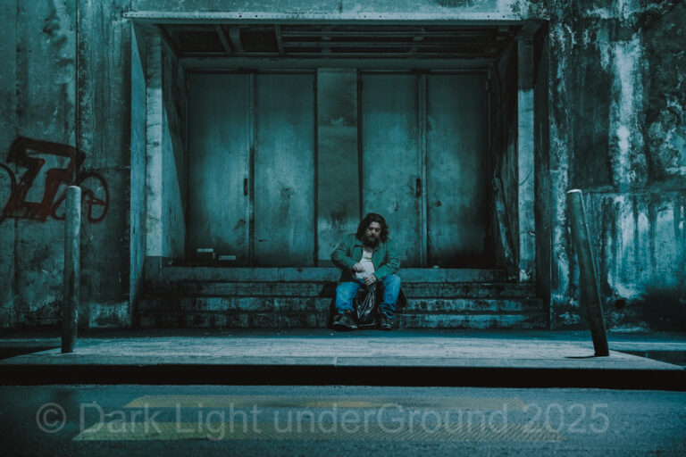 David Lancelin Guerrero Monsieur CRICKET Photo Alex Pixelle © Dark Light underGround 2025 Tous droits reserves 5